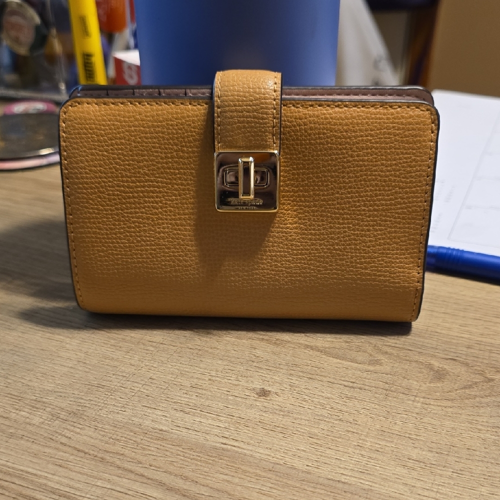 Elegant Tan Leather Wallet